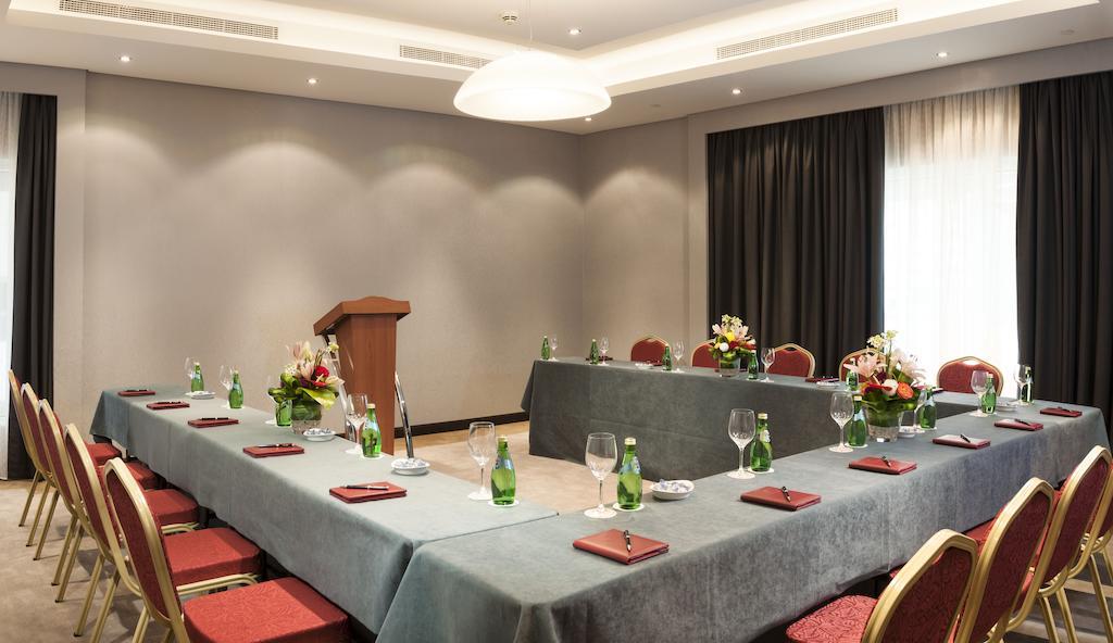 Carlton Downtown Hotel Dubaj Kültér fotó